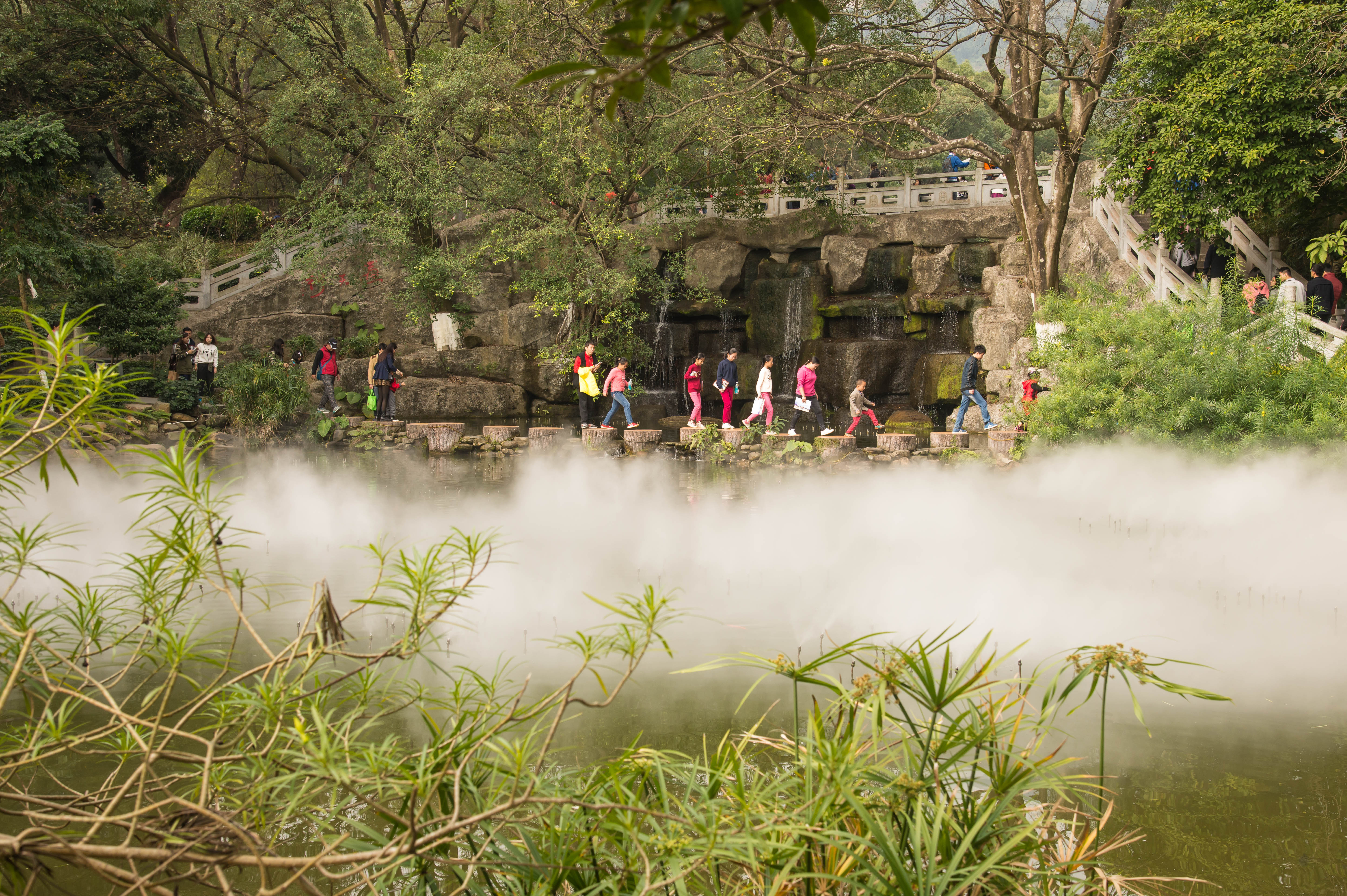 一座山领略四季,一天光阴锤炼意志—登高罗浮山